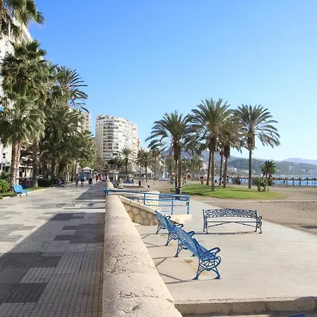Del Parque Flats La Joya De *